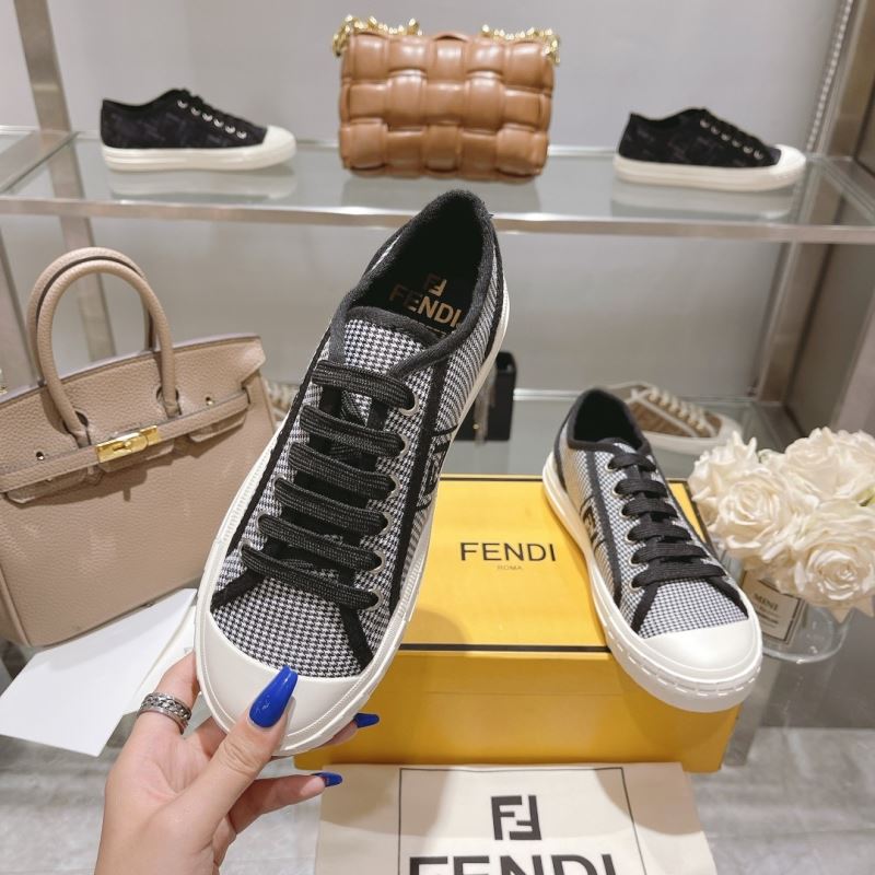 Fendi Low Shoes